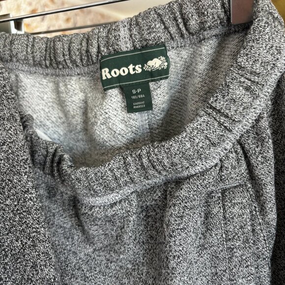 Roots Loungewear set - Picture 3 of 5